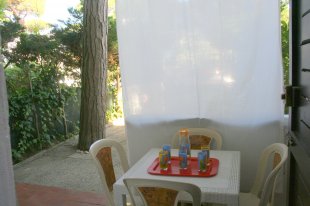 PATIO DAVANTI